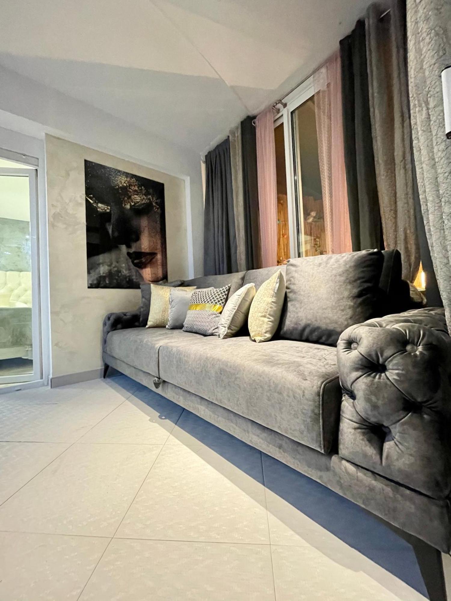 Beachfront Apartment Romilda Makarska Exterior foto