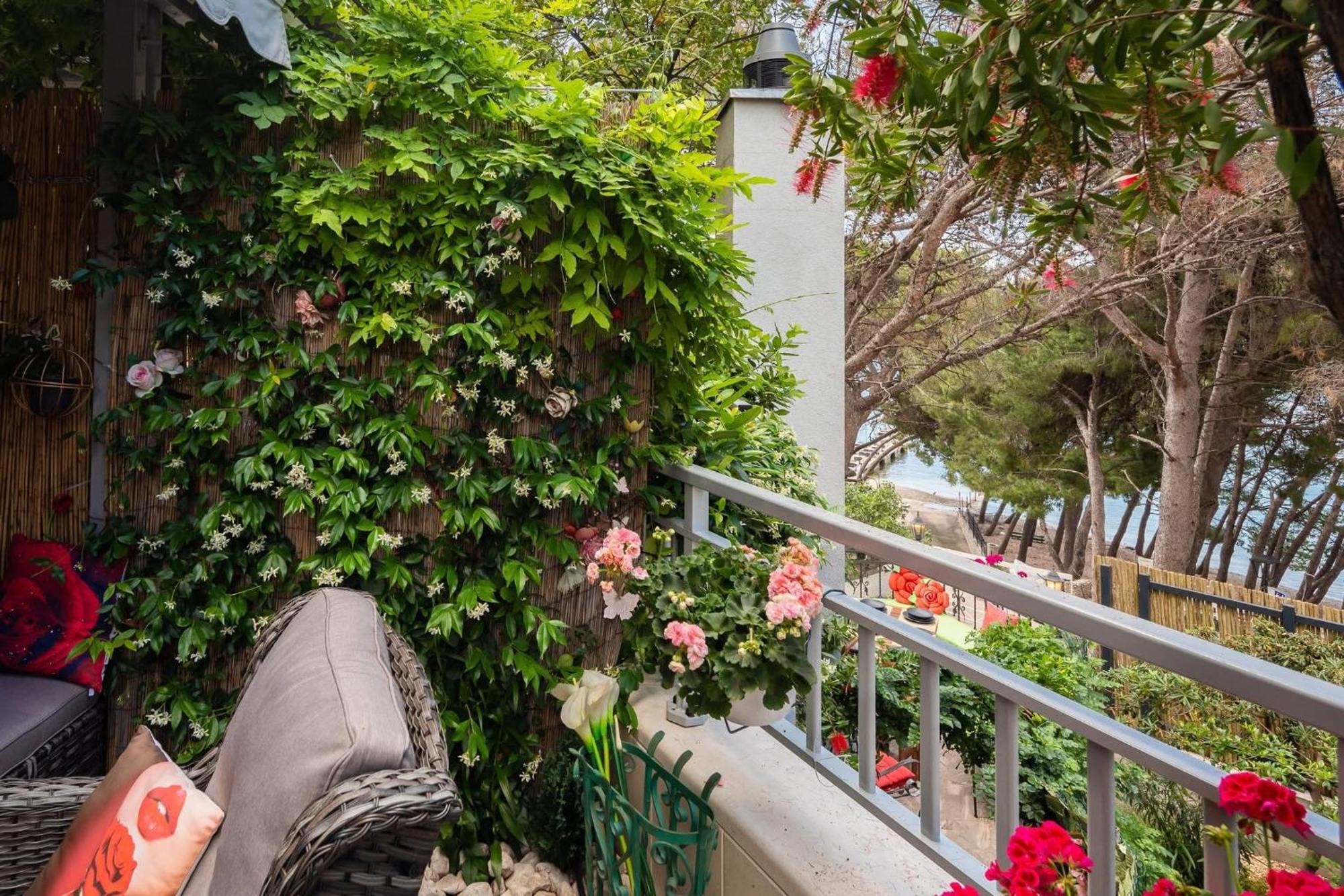 Beachfront Apartment Romilda Makarska Exterior foto